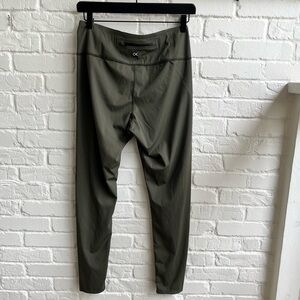Outerknown Leggings Size Medium